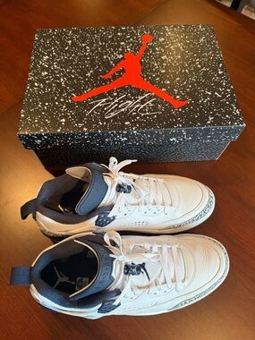 Jordan Spizike Low Black and White Sneakers